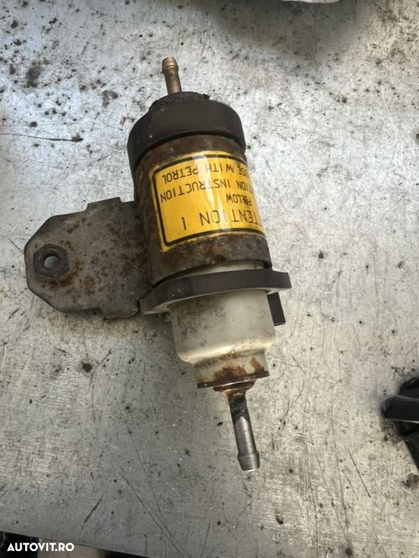 pompa motorina webasto sirocol bmw f01 f02 f06 f07 f10 f11 f12 f13 - 1