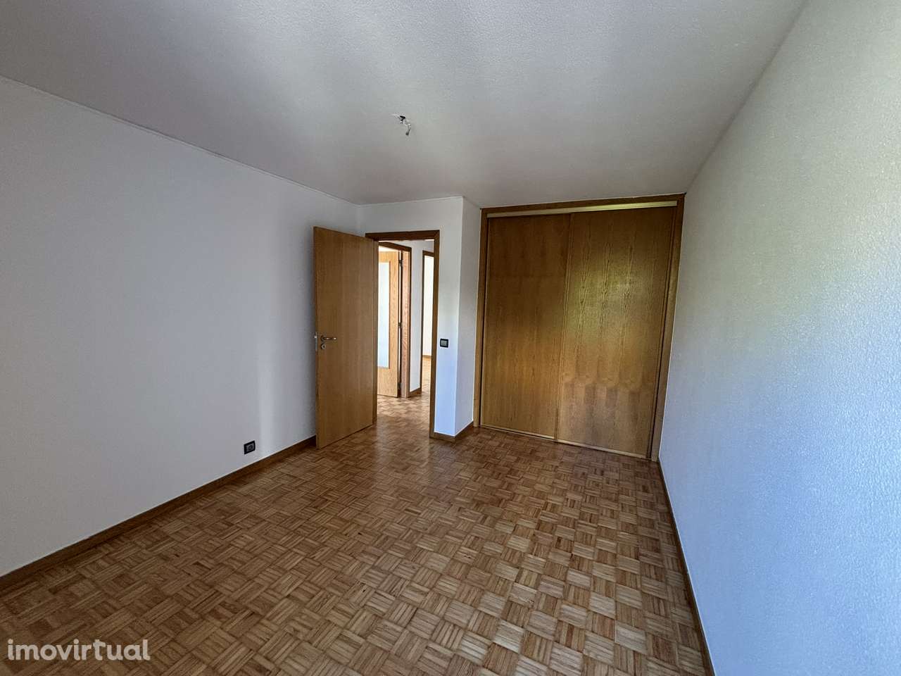 T3 renovado, em zona tranquila com excelente localização – Telheiras - Grande imagem: 4/18