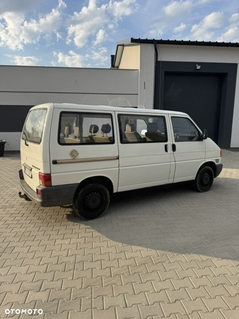Volkswagen Transporter - 6