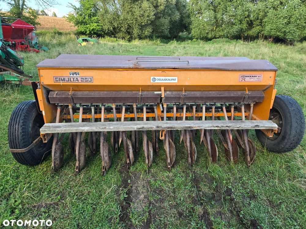 Inny Junkkari Simulta 2.5m Siewnik Talerzowy zboże + nawozy - 2