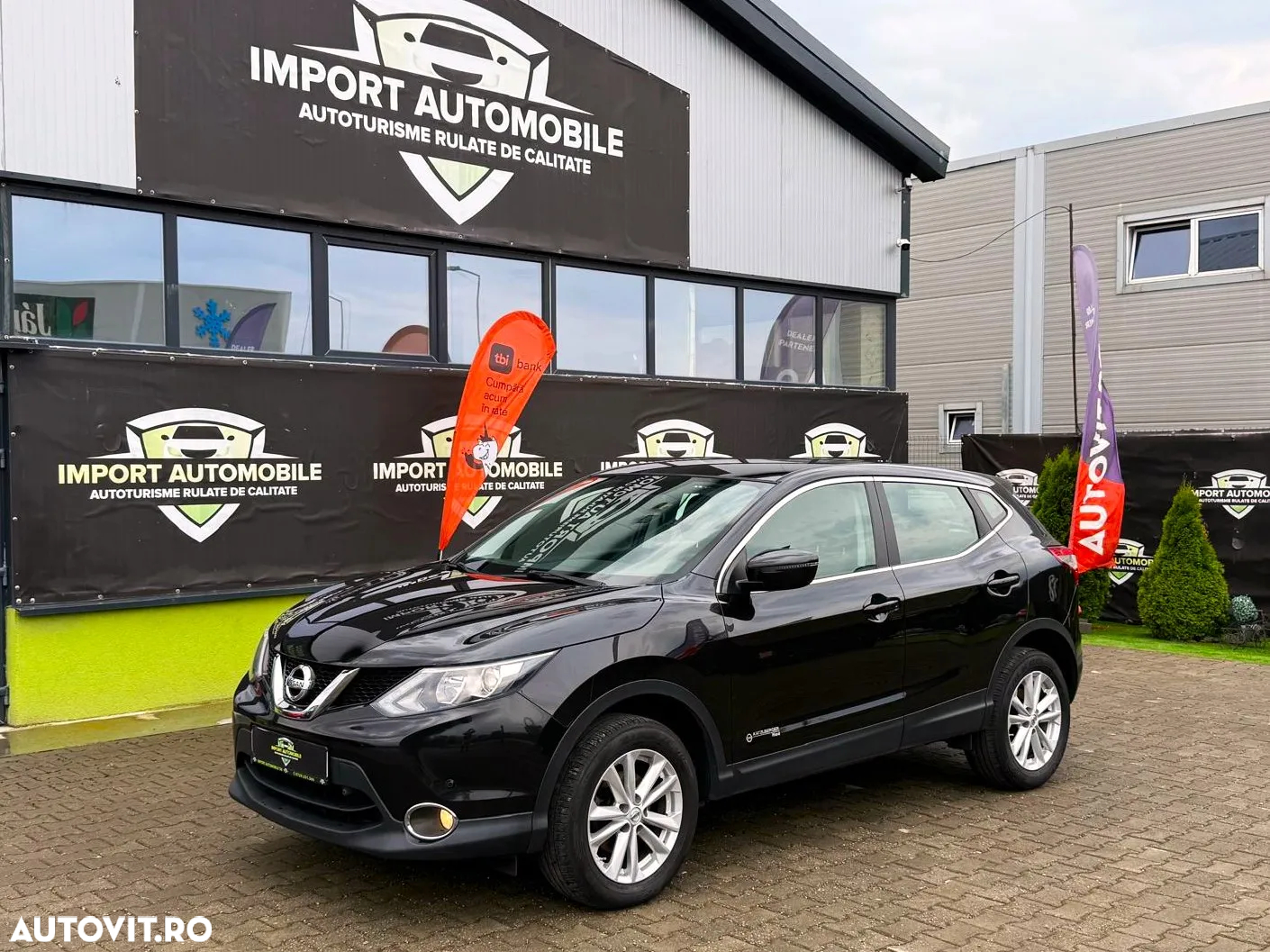 Nissan Qashqai - 2