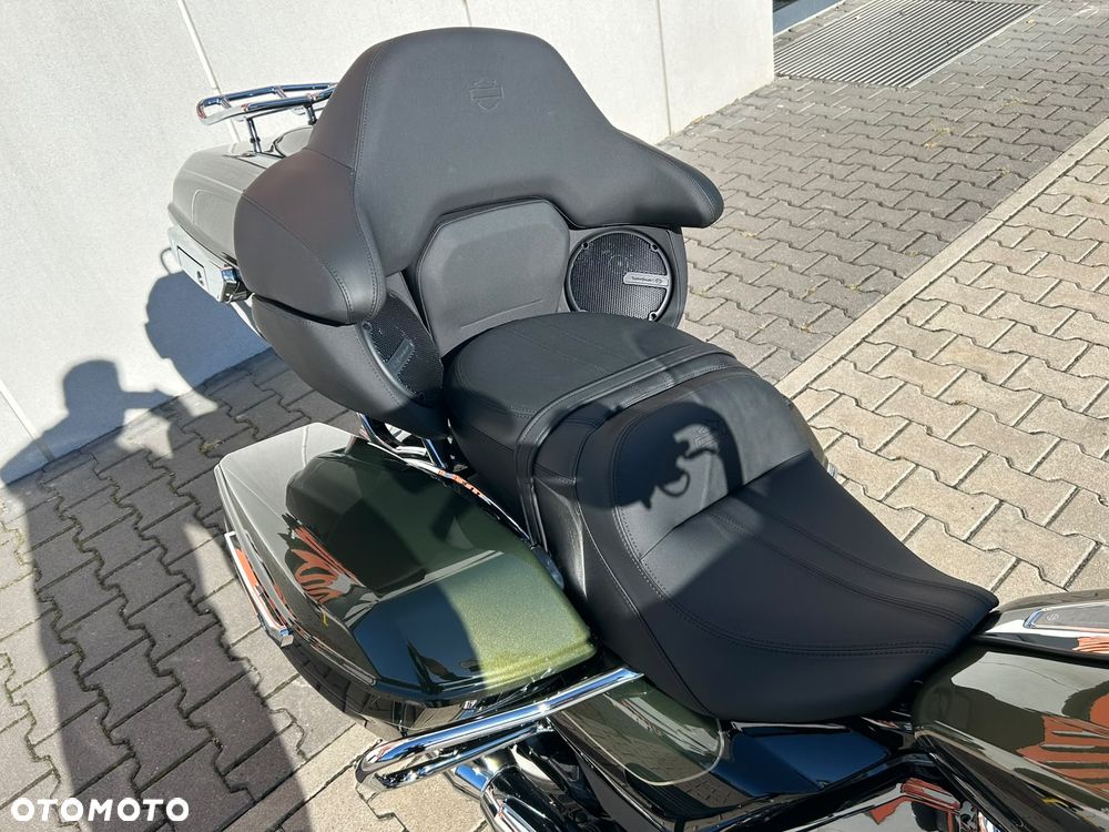 Harley-Davidson Touring Road Glide - 10