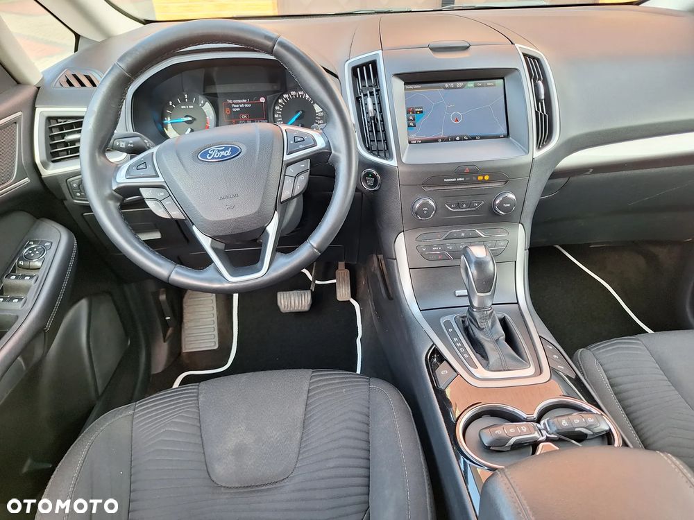 Ford S-Max 2.0 TDCi Titanium PowerShift - 22