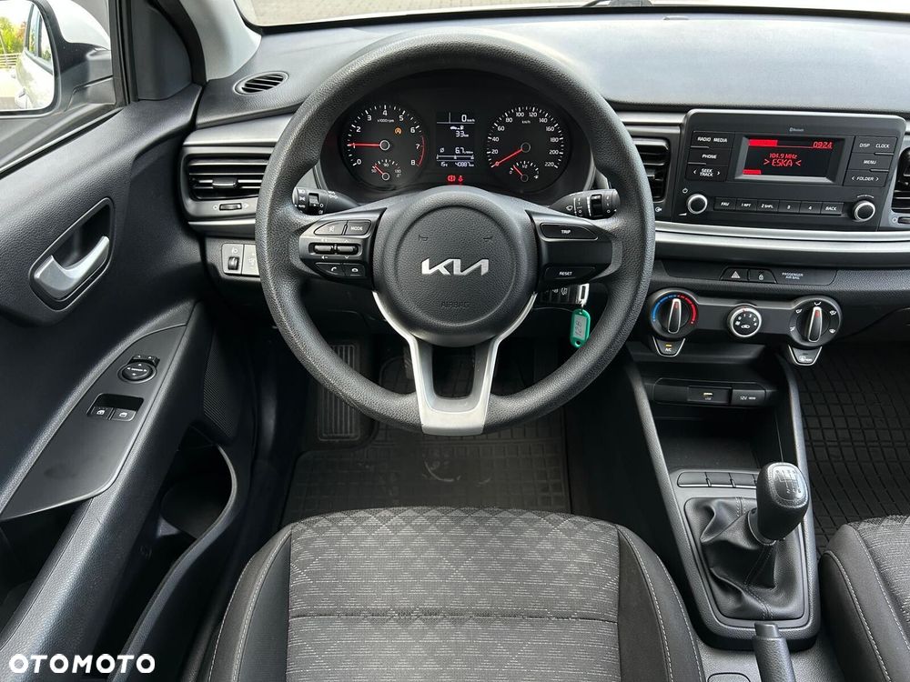 Kia Rio - 6