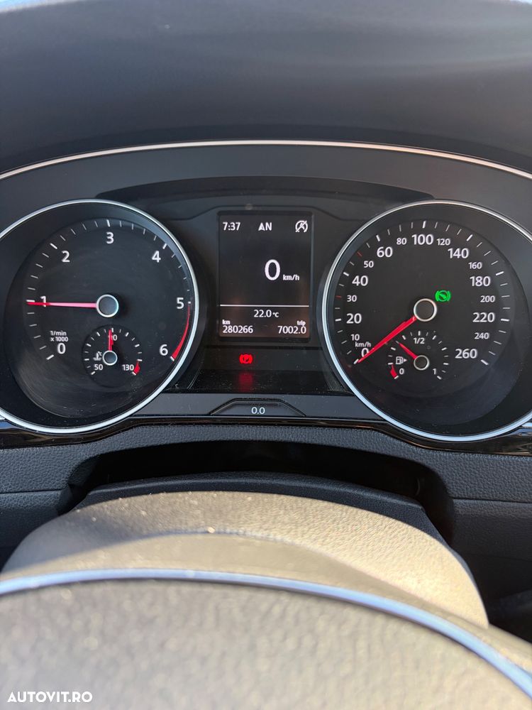 Volkswagen Passat 2.0 TDI DSG Comfortline - 6