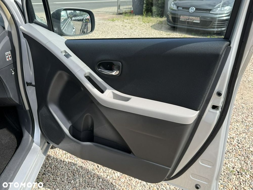 Toyota Yaris 1.33 VVT-i Multi Mode Sol - 34