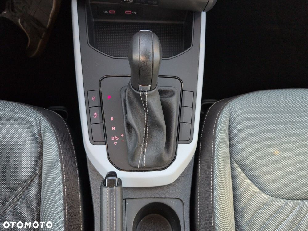 Seat Arona 1.0 TSI Style S&S DSG - 26