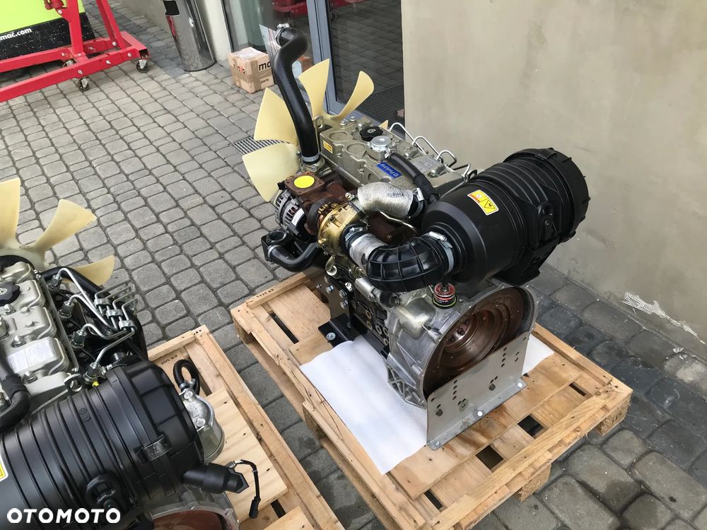 SILNIK Perkins 404D-22T 404D 22T 33.3kW 18900netto - 5
