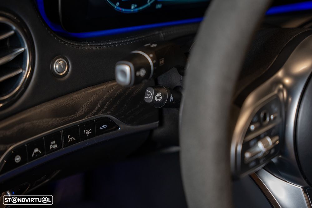 Mercedes-Benz S 65 AMG Longo - 13