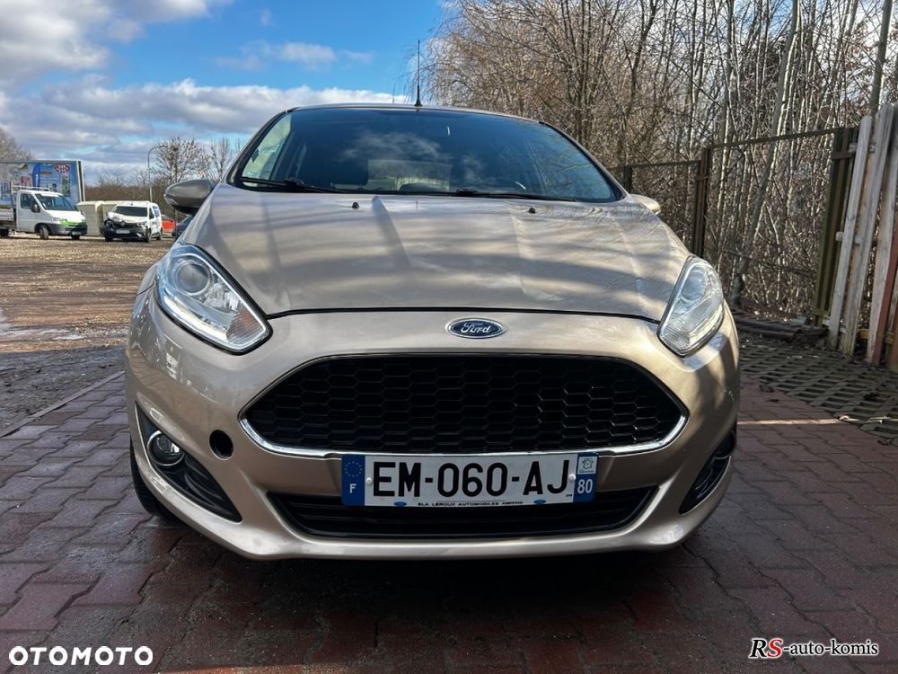 Ford Fiesta - 10