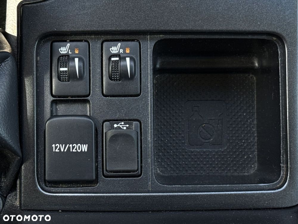Toyota Land Cruiser LC 2.8 D-4D Invincible - 21