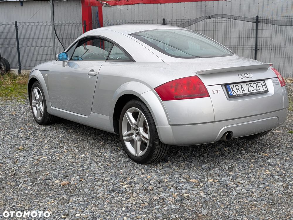 Audi TT Coupé 1.8 T quattro - 2