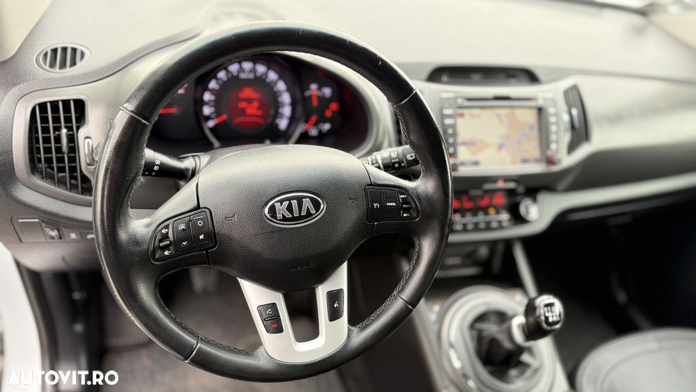 Kia Sportage 2.0 DSL MT 4x4 STYLE - 15