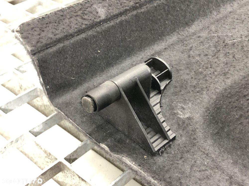 PÓŁKA TYLNA - 114.00 PLN - VW GOLF V (1K1) 2003 - 2010 1.4 16V 55 kW [75 KM] benzyna 2003 - 2006 - 6