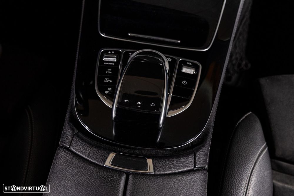 Mercedes-Benz E 350 e AMG - 20