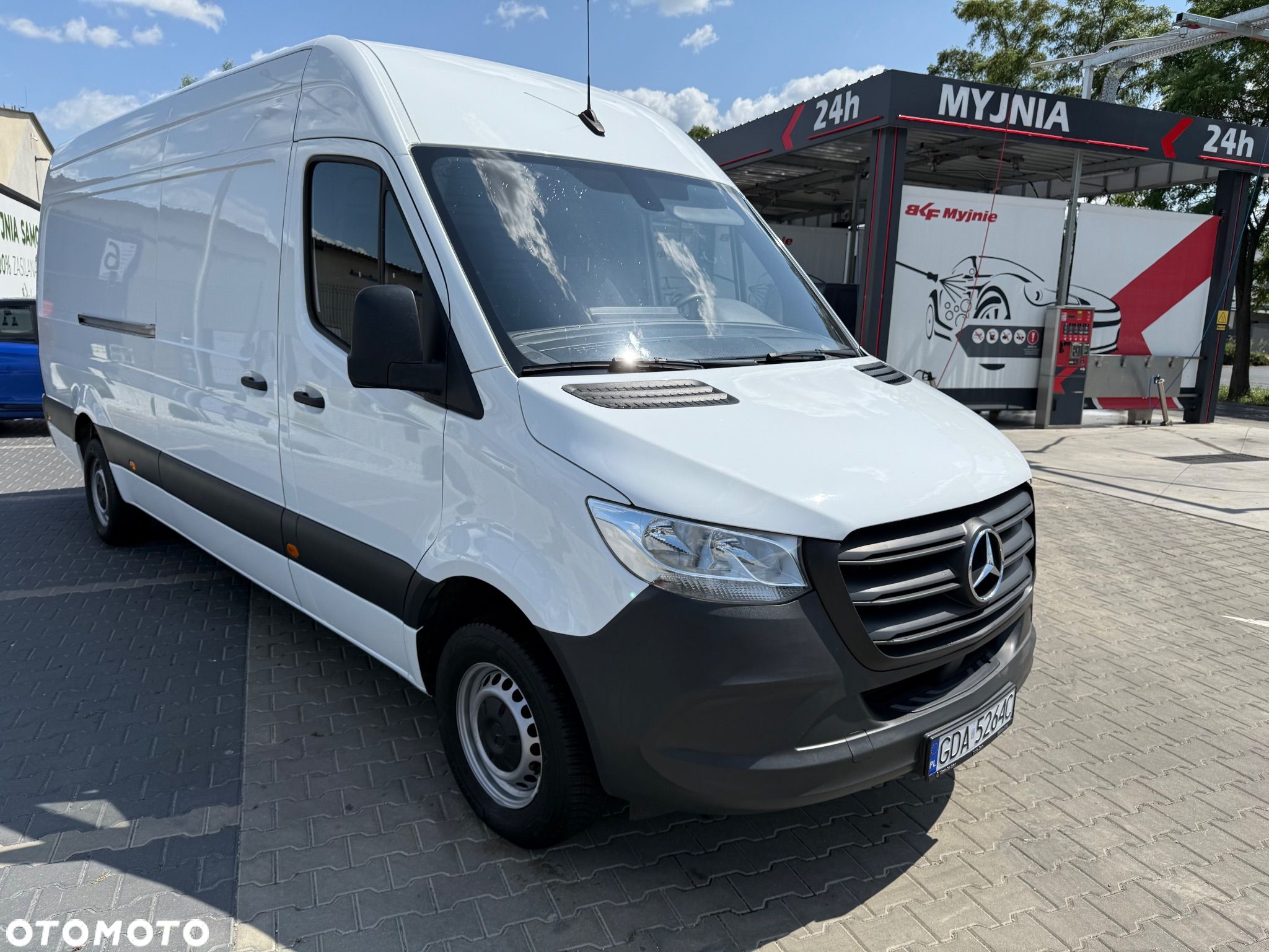 Mercedes-Benz Sprinter 317 Maxi - 1