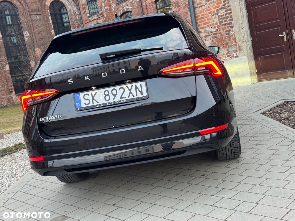 Skoda Superb 2.0 TDI SCR Style - 23