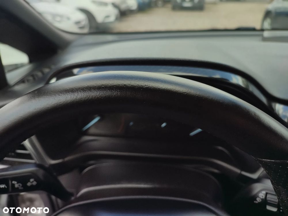 Ford Fiesta 1.0 EcoBoost Hybrid S&S ST-LINE - 29