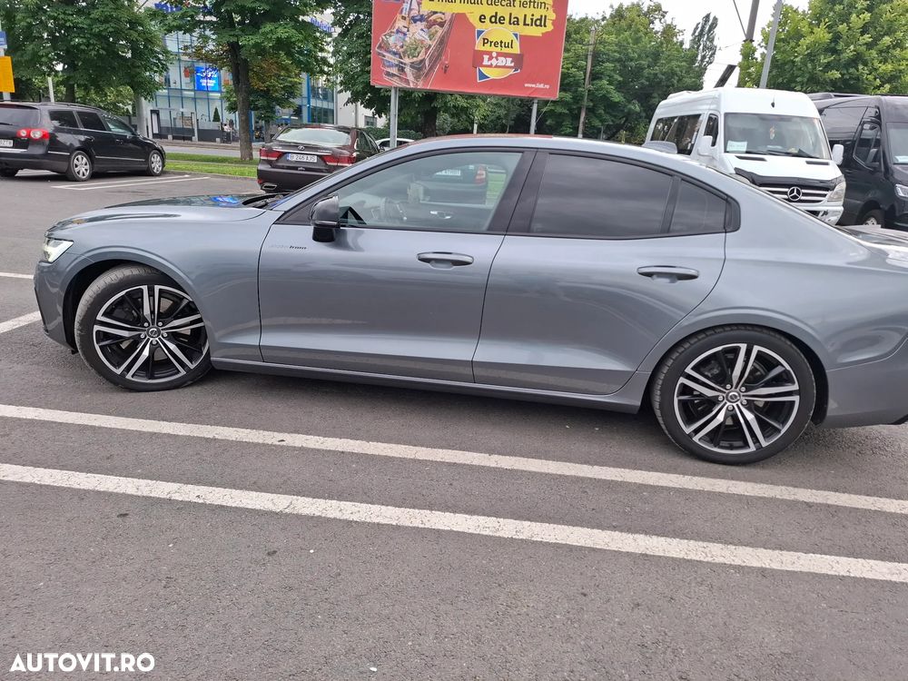 Volvo S60 T5 R-Design - 12