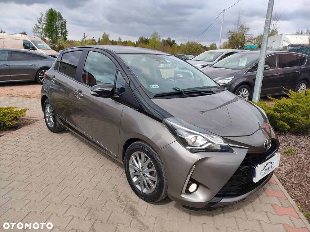 Toyota Yaris 1.0 Premium - 5