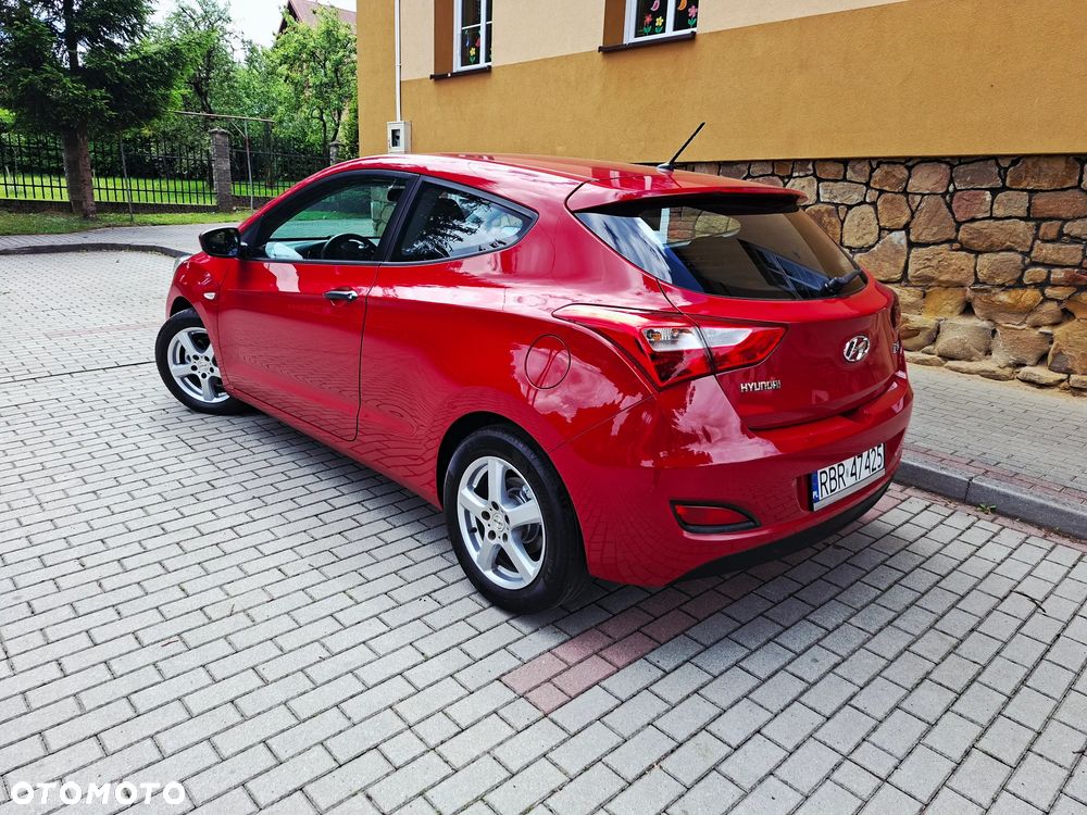 Hyundai i30 1.4 Premium - 4