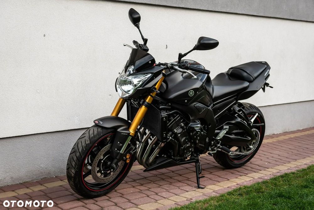 Yamaha FZ - 7
