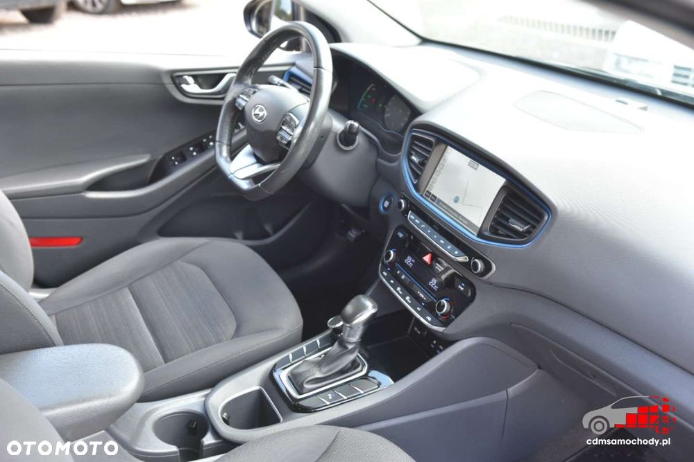 Hyundai IONIQ - 25