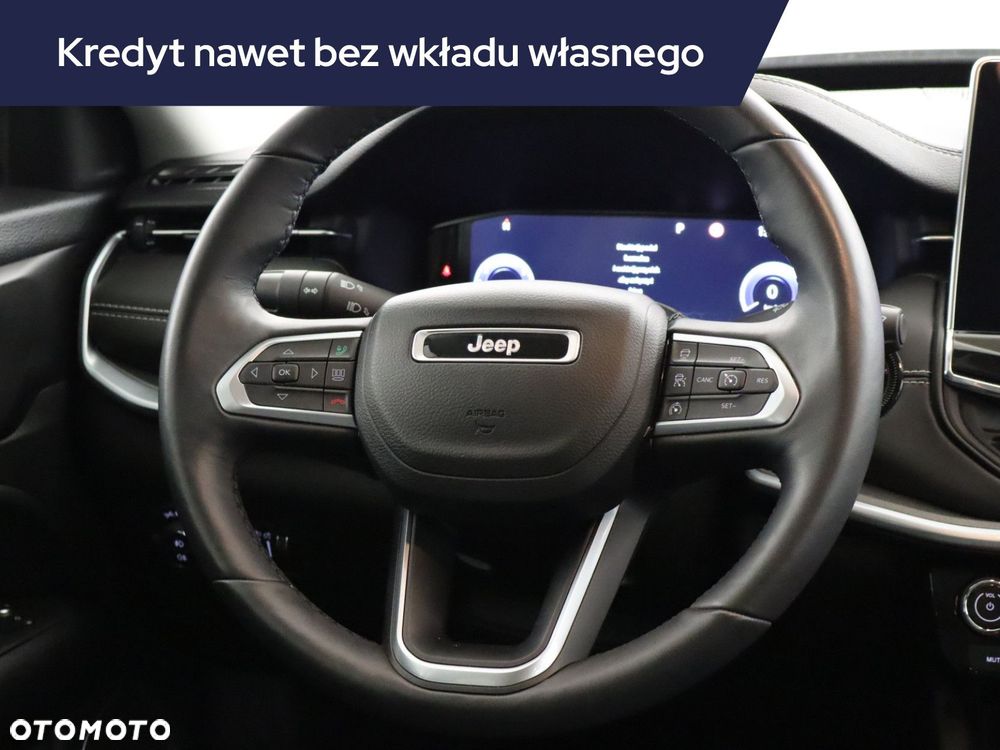 Jeep Compass - 23