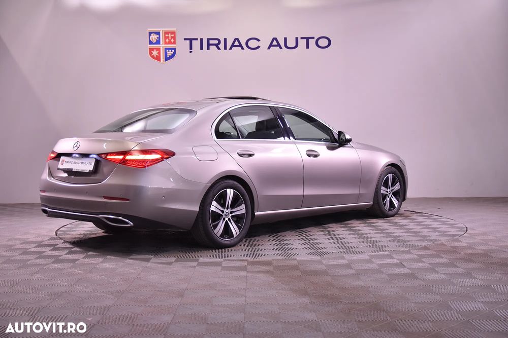 Mercedes-Benz C - 6