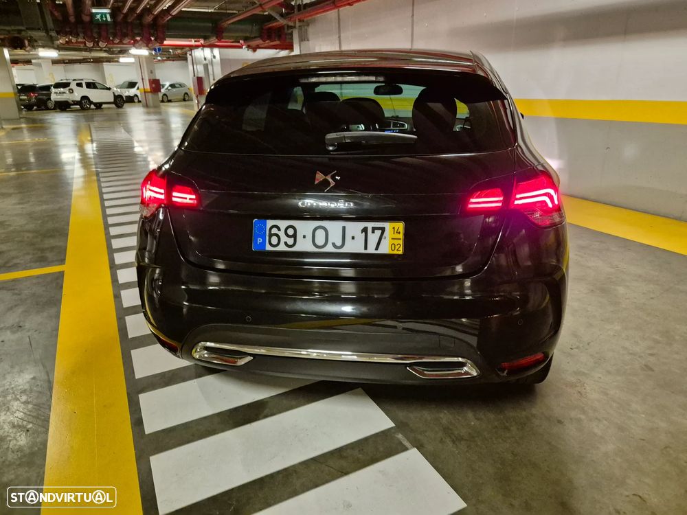 Citroën DS4 1.6 e-HDi So Chic - 11