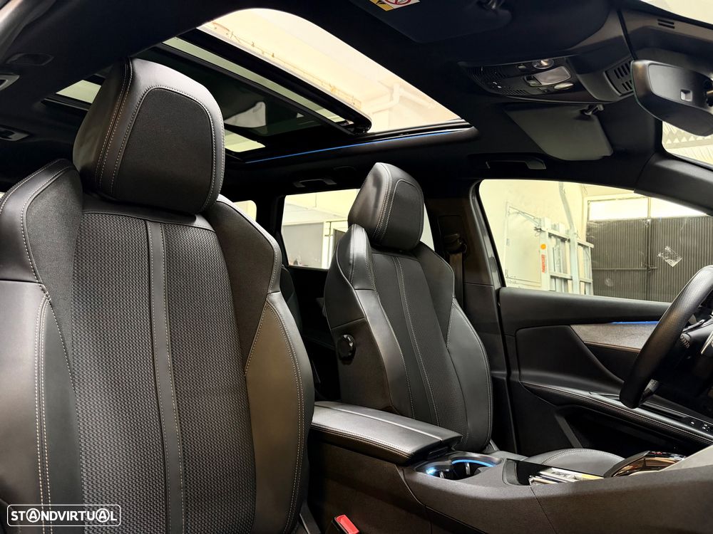 Peugeot 5008 1.5 BlueHDi GT Pack EAT8 - 36