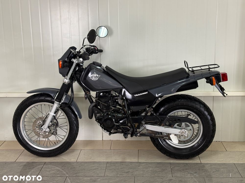 Yamaha TW - 6