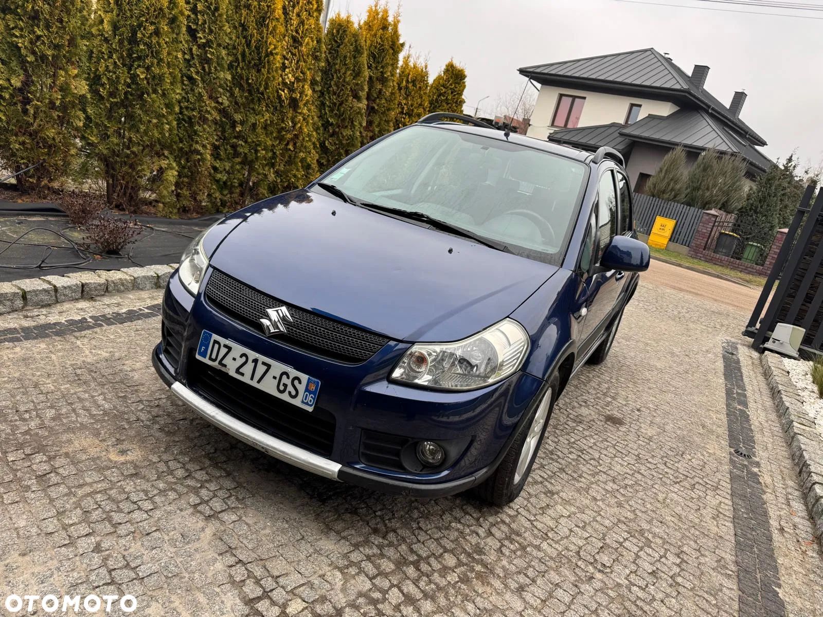 Suzuki SX4 1.6 GS / Premium - 1