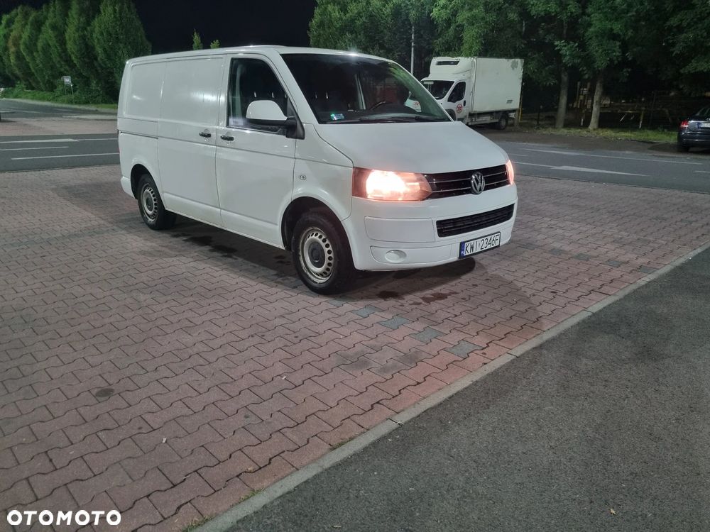 Volkswagen Transporter T5 - 2
