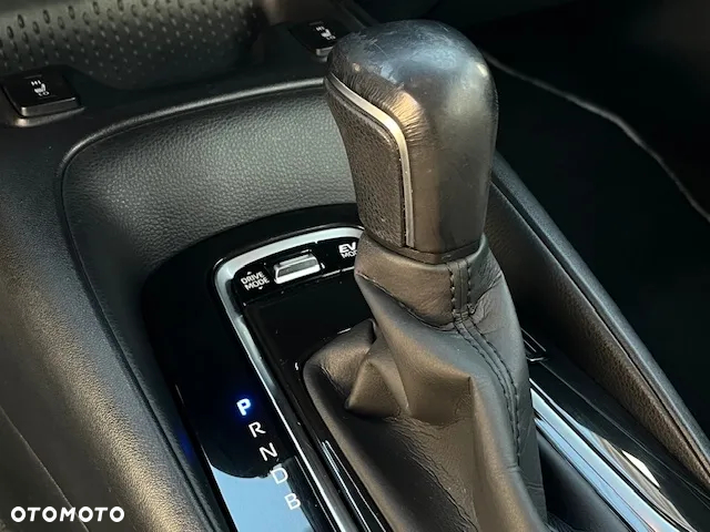 Toyota Corolla 1.8 Hybrid Comfort - 26