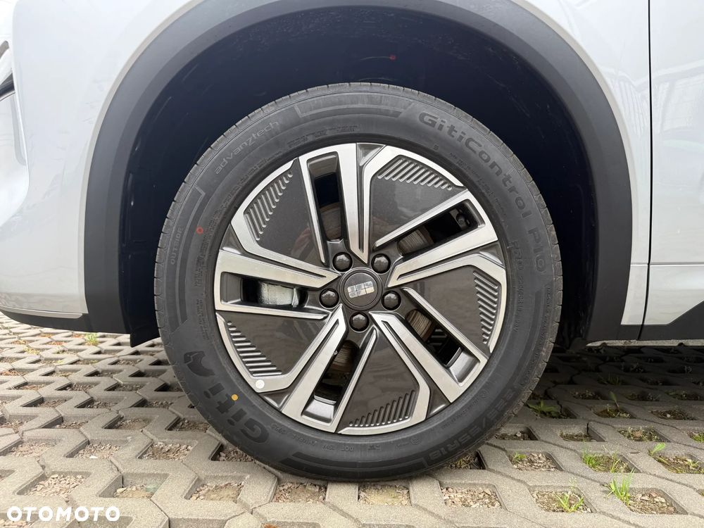 Geely Starray EM-i 1.5 PHEV Pro - 9