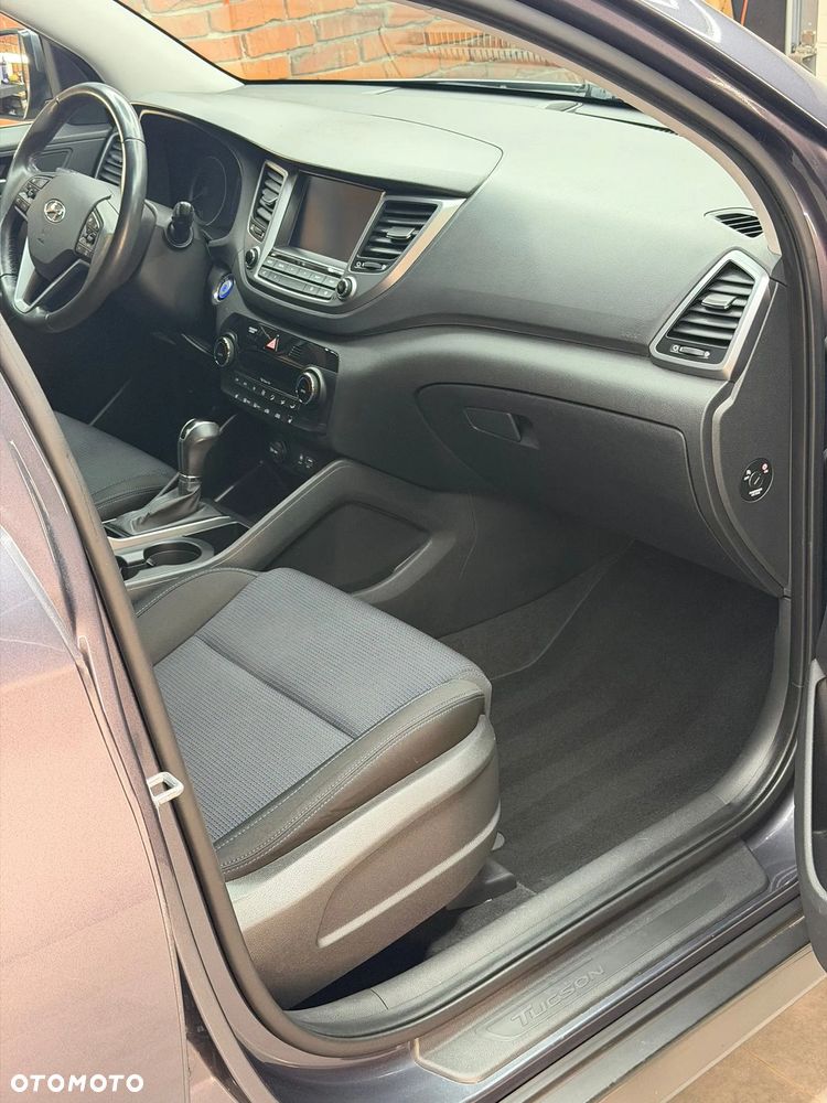 Hyundai Tucson 2.0 CRDi 4WD Automatik Style - 34