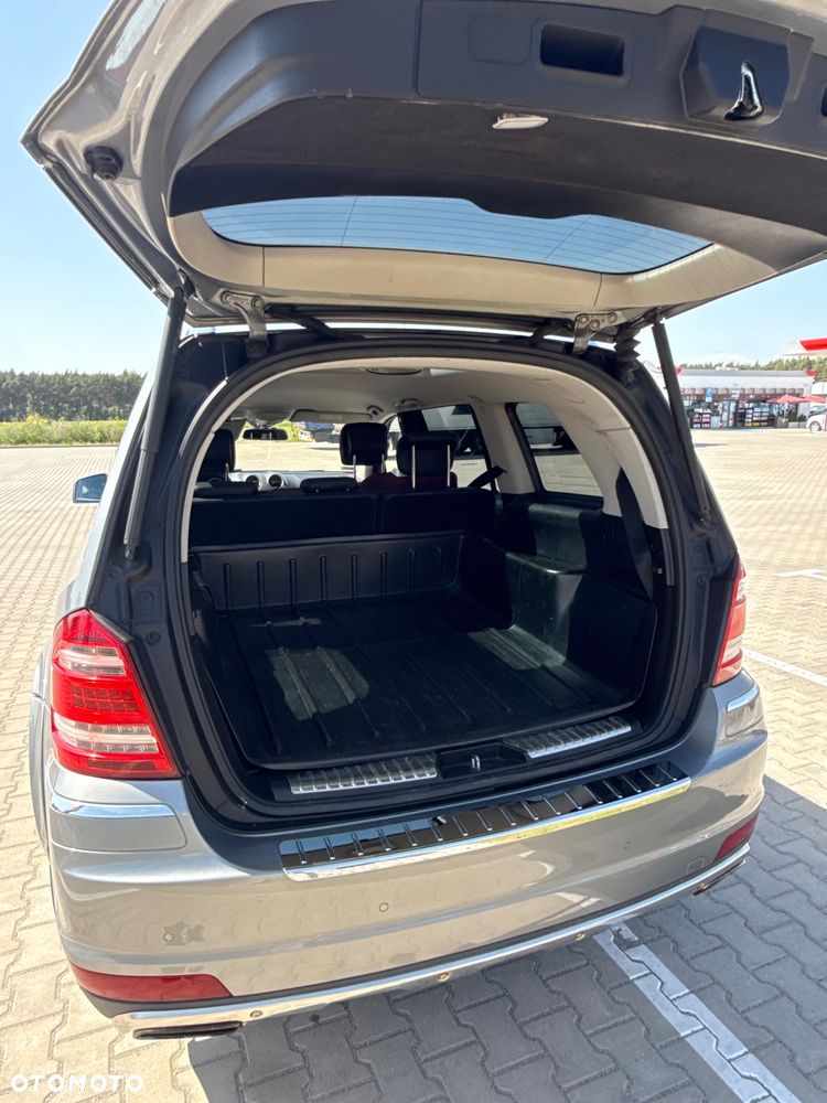 Mercedes-Benz GL 350 CDI - 25