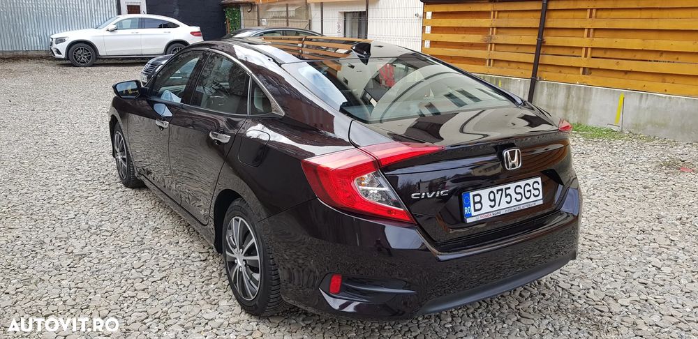 Honda Civic 1.5 VTEC Turbo Elegance Navi - 7