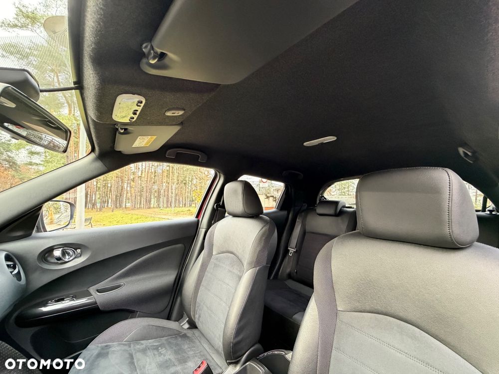 Nissan Juke 1.2 DIG-T N-Connecta Dark Sound - 30