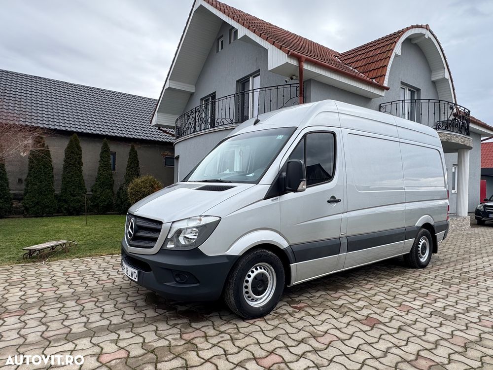 Mercedes-Benz Sprinter - 4