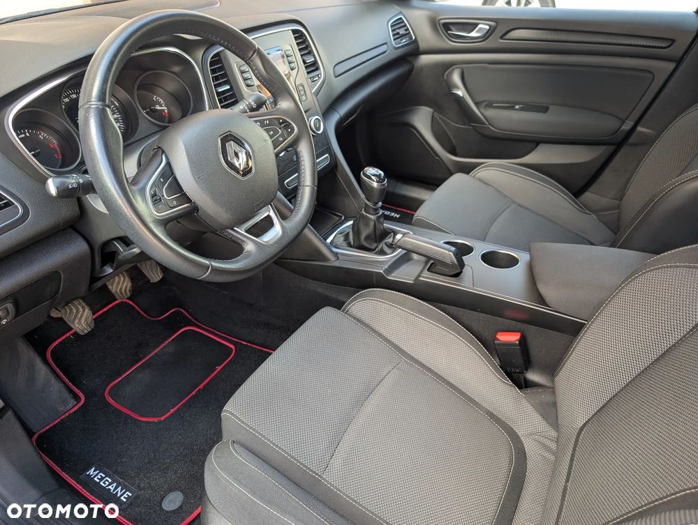 Renault Megane 1.3 TCe FAP Zen - 17