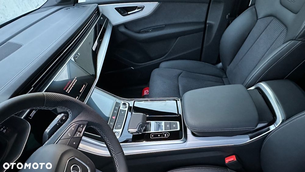 Audi Q7 - 17