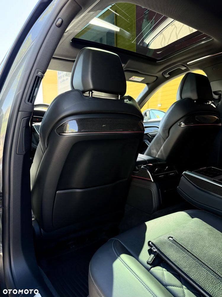 Audi A8 55 TFSI quattro tiptronic - 16