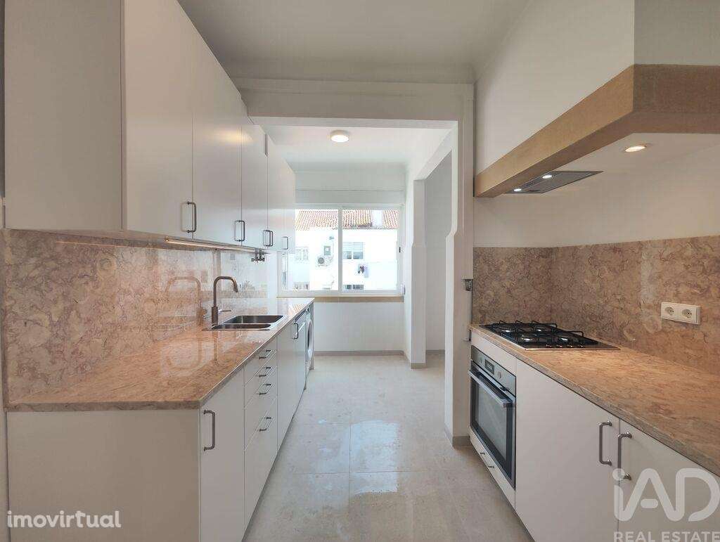 Apartamento T2 em Oeiras e São Julião da Barra, Paço de Arcos e Caxias - Grande imagem: 4/22