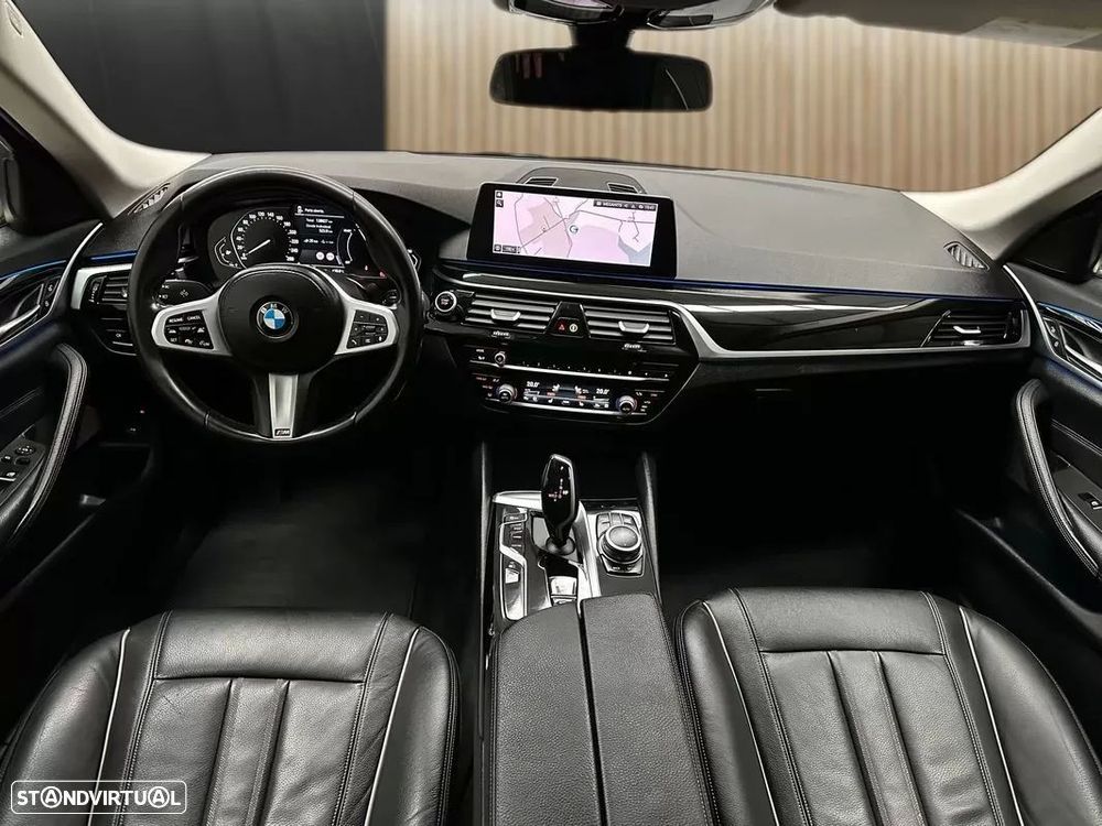 BMW 530 e - 10