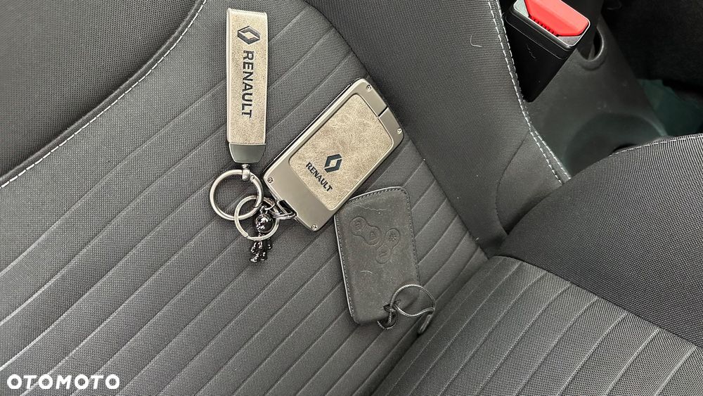 Renault Clio 1.2 16V 75 LIMITED - 20