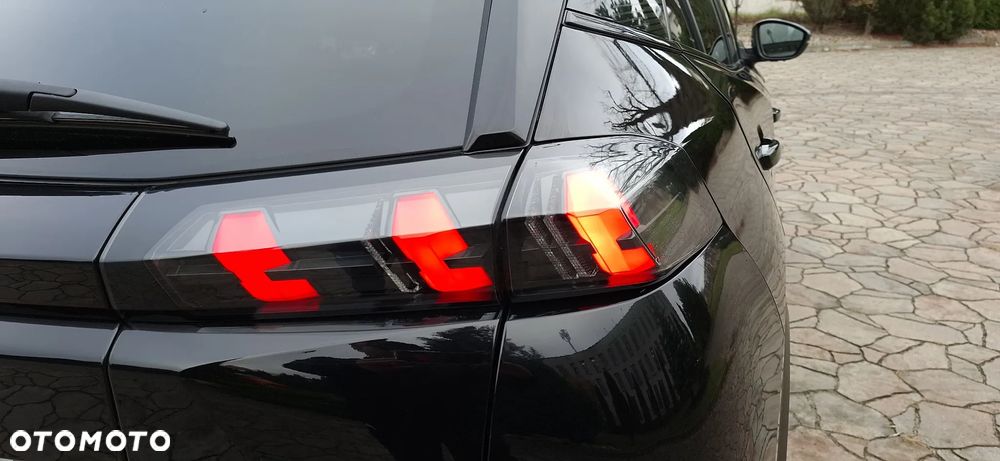 Peugeot 2008 1.5 BlueHDi GT Line S&S EAT8 - 11