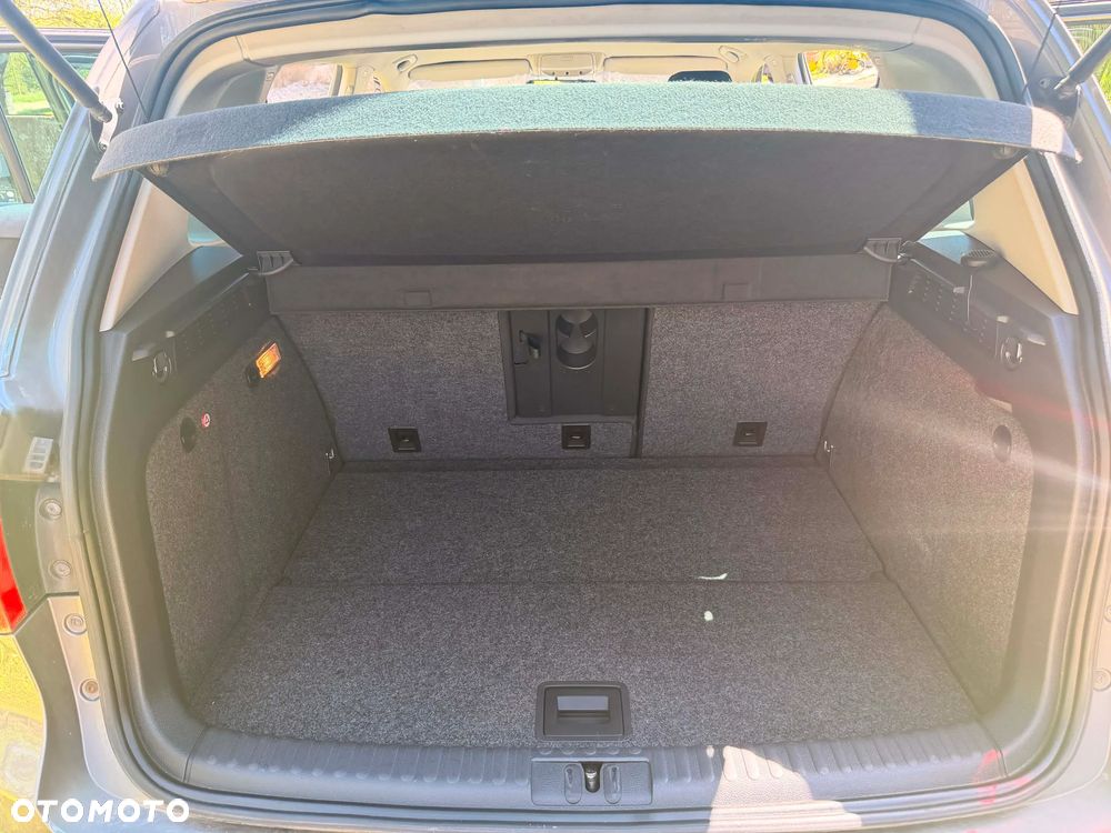 Volkswagen Tiguan 2.0 TDI DPF 4Motion Track & Avenue - 9