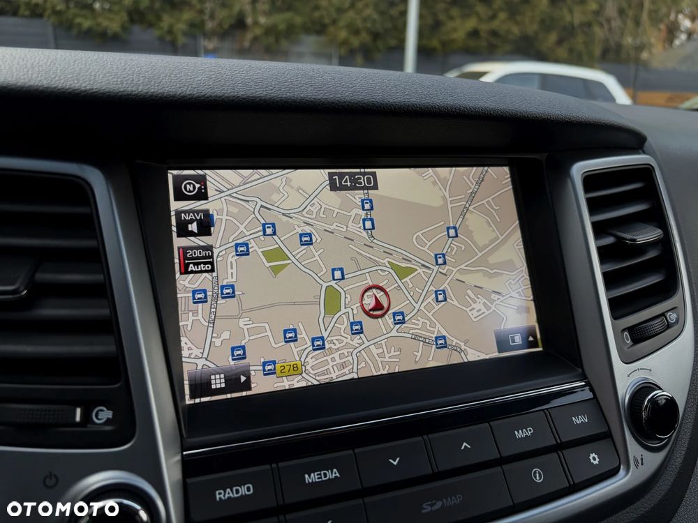 Hyundai Tucson blue 1.7 CRDi 2WD DCT Premium - 26